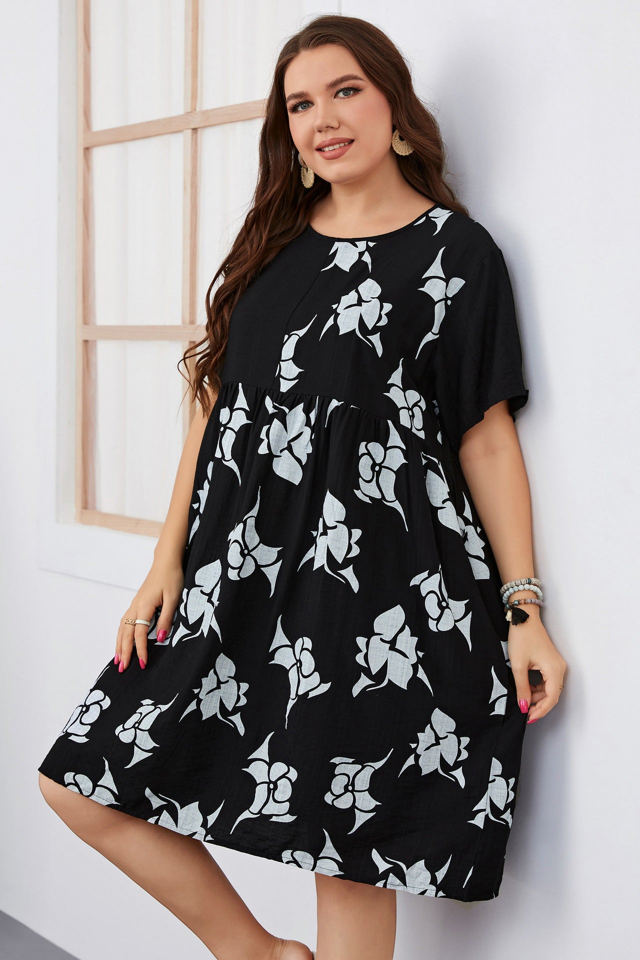 Black and White Shift Dress Plus Size Clothing